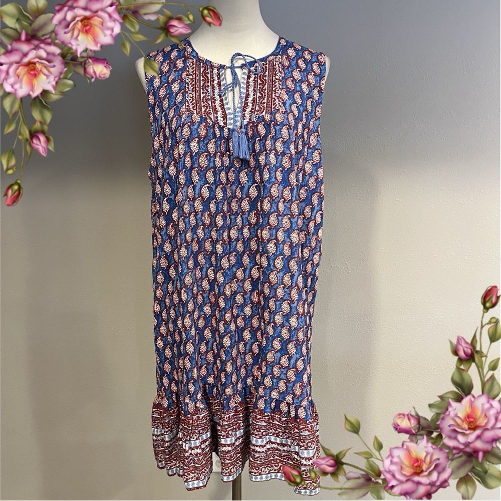 Beach lunch lounge casual sleeveless straight line dress size medium